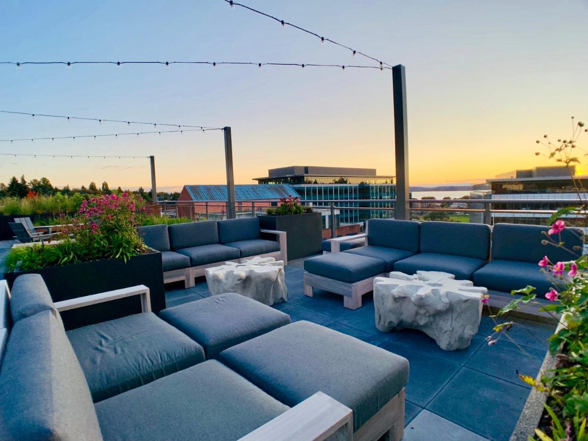 Top Floor With Amazing Views Apartamento Kirkland Exterior foto